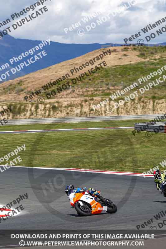 cadwell no limits trackday;cadwell park;cadwell park photographs;cadwell trackday photographs;enduro digital images;event digital images;eventdigitalimages;navarra;no limits trackdays;peter wileman photography;racing digital images;trackday digital images;trackday photos